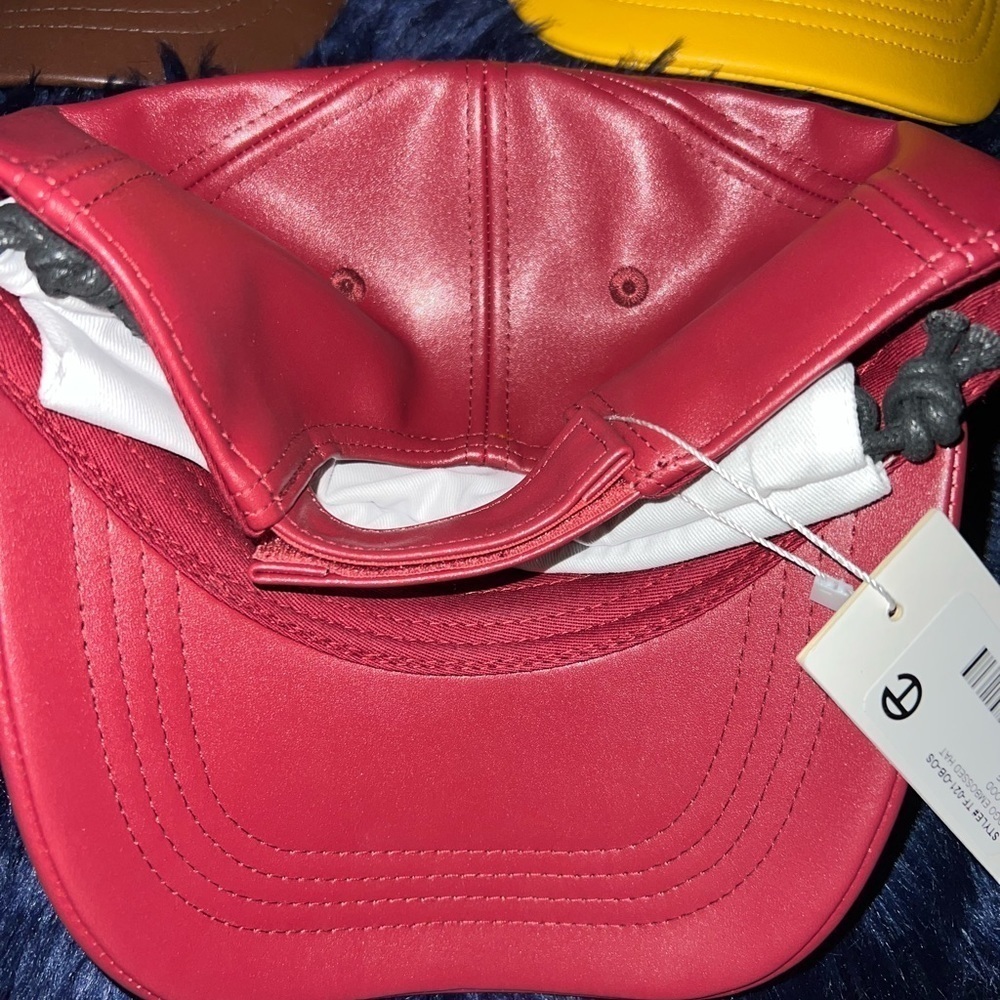 Oxblood Telfar hat - Picture 2 of 3